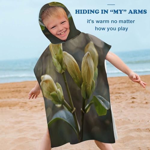 Kids Hooded Bath Towel with Tree Bud Pattern
