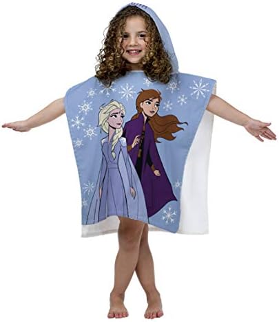 Jay Franco Frozen 2 Kids Hooded Towel