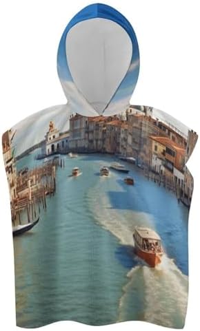 Kids Hooded Bath Towel with Grand Canal Italy Print