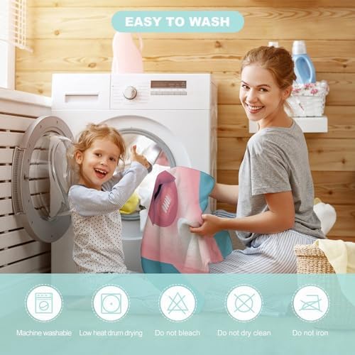 Kids Hooded Bath Towel with Face Silhouette Print