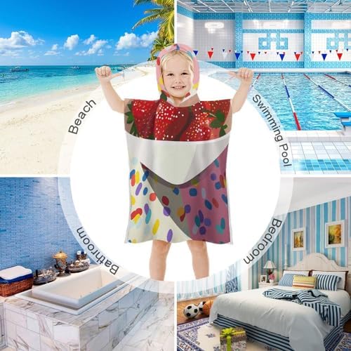 YTDRZ Kids Hooded Bath Towel with Strawberries Design