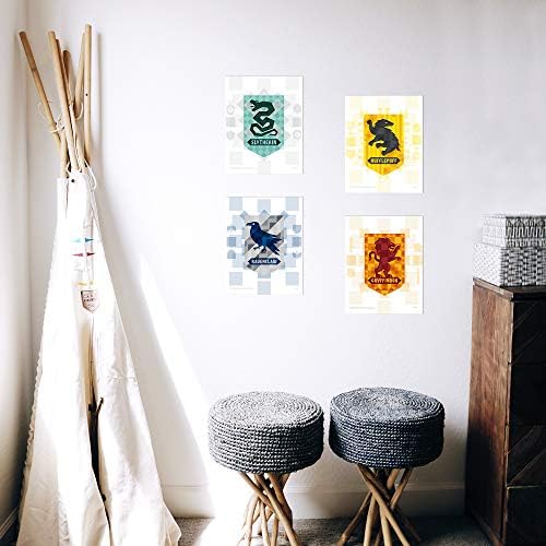TRENDYPRINT Hogwarts House Flags Set of Four Wall Art