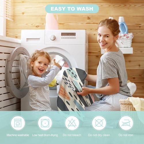 Kids Hooded Bath Towel with Dots and Circles