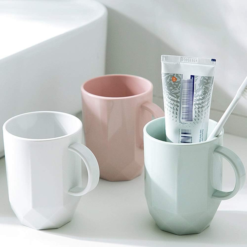 Simple Mouthwash Cup with Handle for Couples and Kids