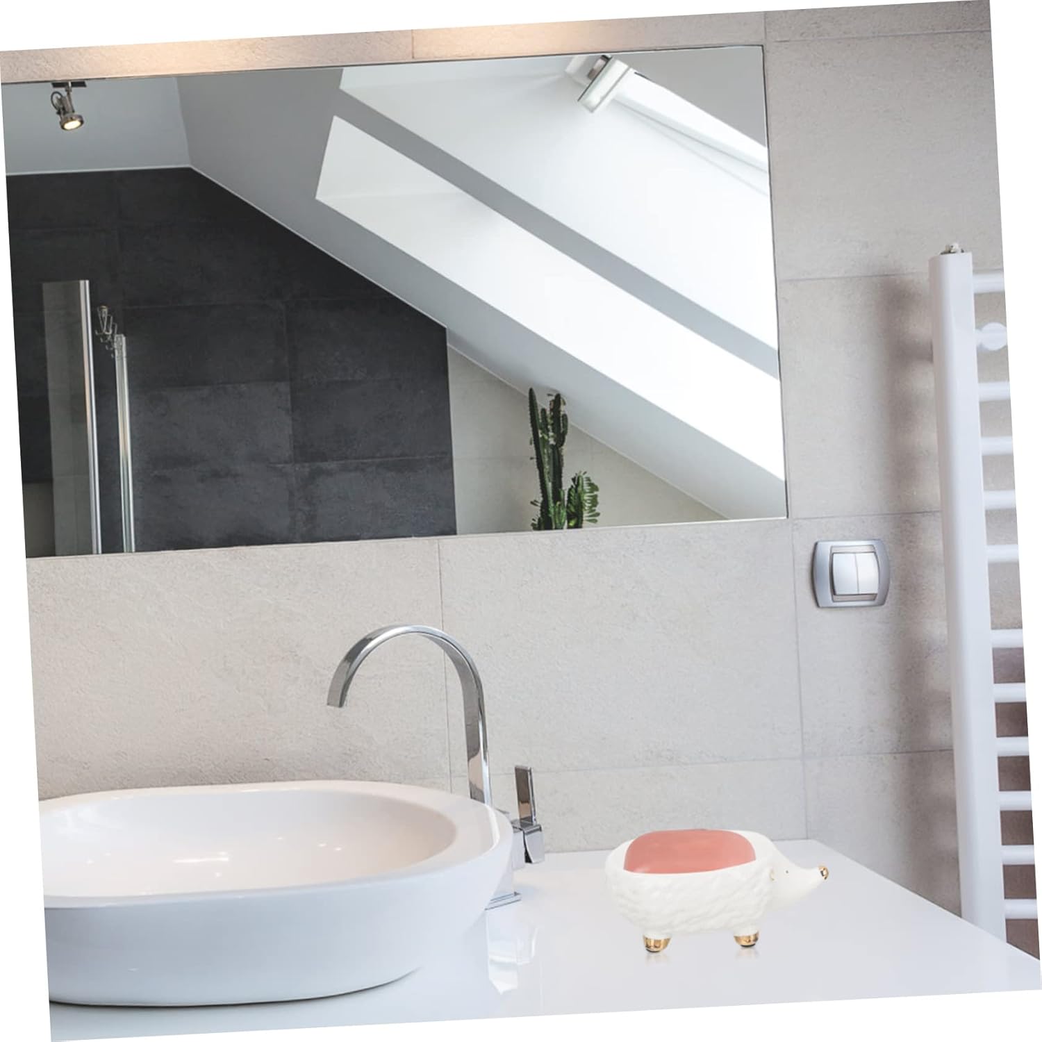 Hedgehog Shaped Ceramic Soap Holder for Kitchen Bathroom