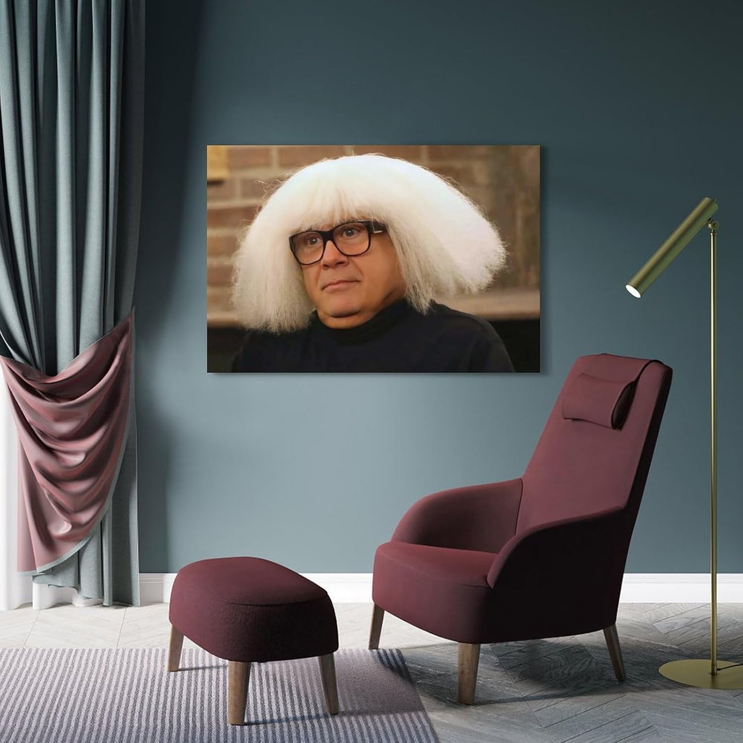 Danny DeVito Classical Pose Wall Art Poster 12x18inch