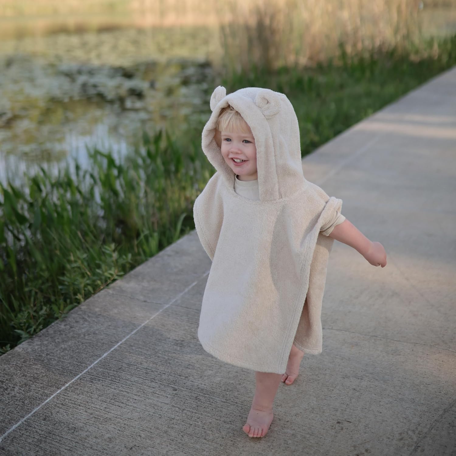 Mushie Poncho Towel for Kids Fog 1-3 Years